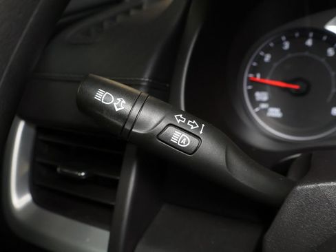 Used 2024 GMC Terrain SLE AWD/4WD image 22