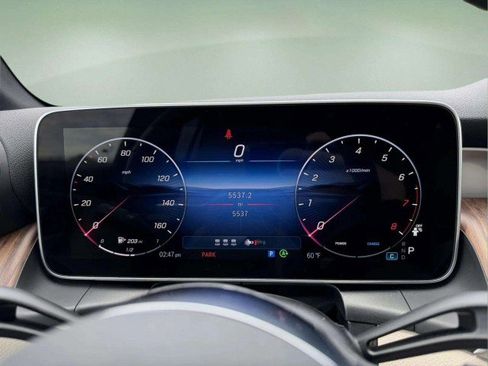 Certified 2026 Mercedes-Benz GLC 300 4MATIC image 12