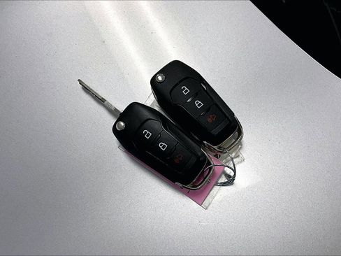 Certified 2021 Ford EcoSport S image 9