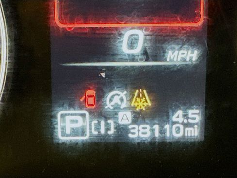 Used 2024 Subaru Crosstrek 2.0i Premium image 19