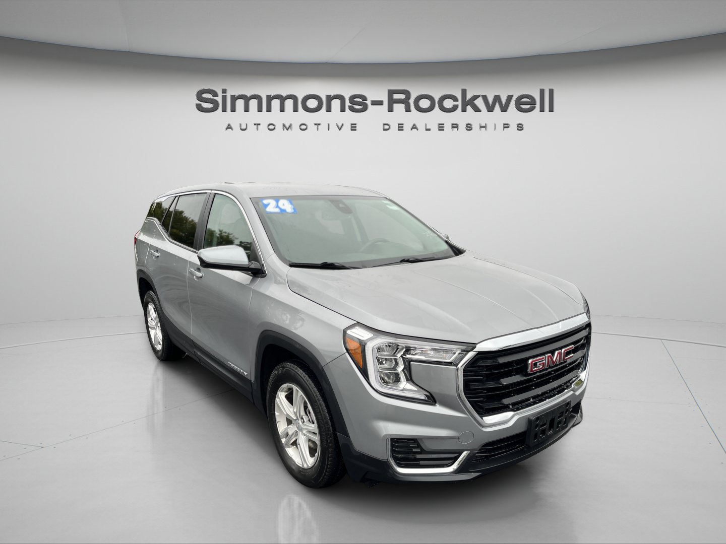 Used 2024 GMC Terrain SLE AWD/4WD image 7