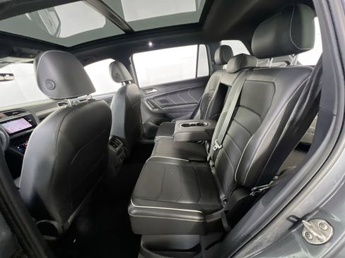 Used 2022 Volkswagen Tiguan SEL R-Line image 26