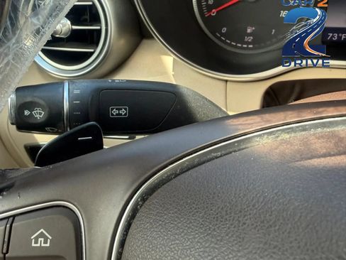 Used 2015 Mercedes-Benz C 300 4MATIC Sedan image 27