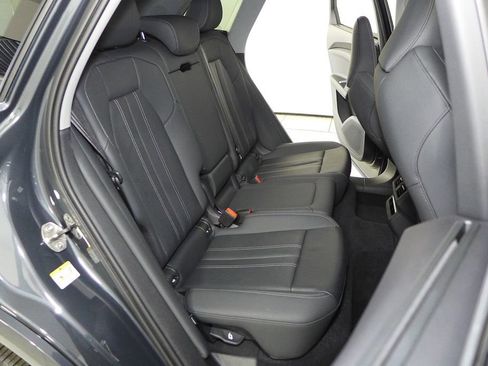 Used 2025 Audi Q5 Premium Plus w/ Premium Plus AWD/4WD image 20