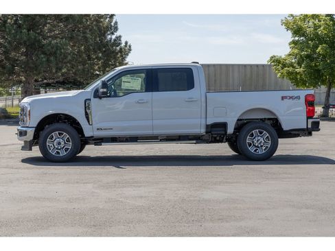 New 2025 Ford F350 Lariat image 6