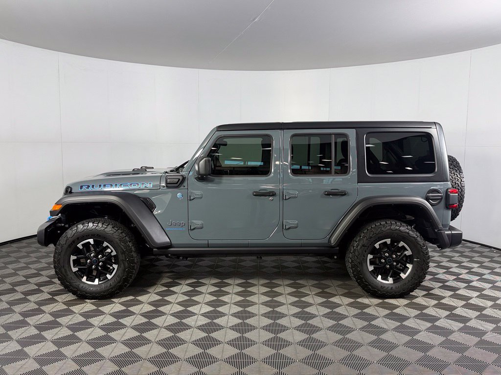 Used 2025 Jeep Wrangler Unlimited Rubicon 4xe AWD/4WD image 10