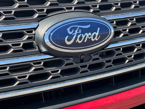 Used 2022 Ford Explorer King Ranch w/ Premium Technology Package AWD/4WD image 82