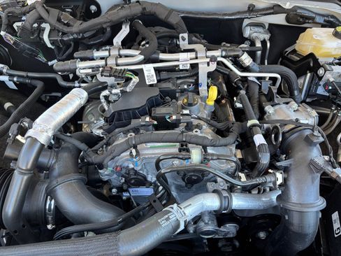 New 2026 Ford Bronco 2-Door AWD/4WD image 21