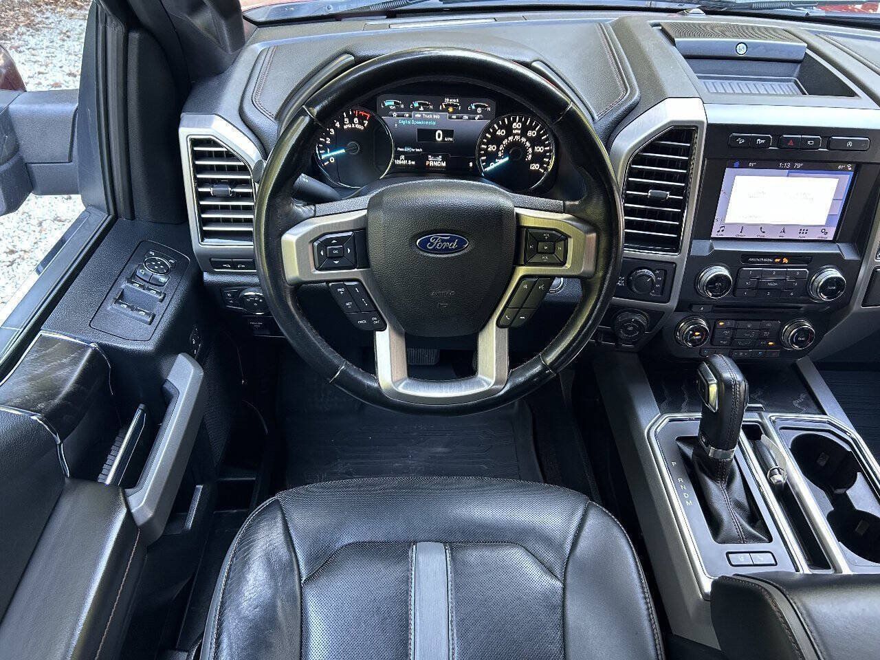 Used 2018 Ford F150 Platinum w/ Equipment Group 701A Luxury AWD/4WD image 14