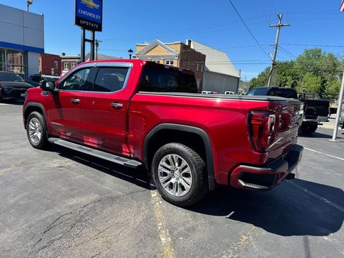 Used 2023 GMC Sierra 1500 Denali w/ Technology Package AWD/4WD image 4