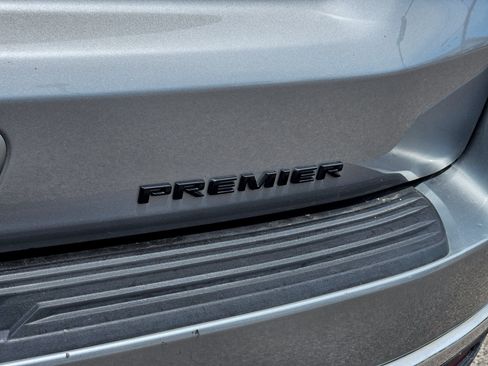 Used 2023 Chevrolet Tahoe Premier RWD image 7