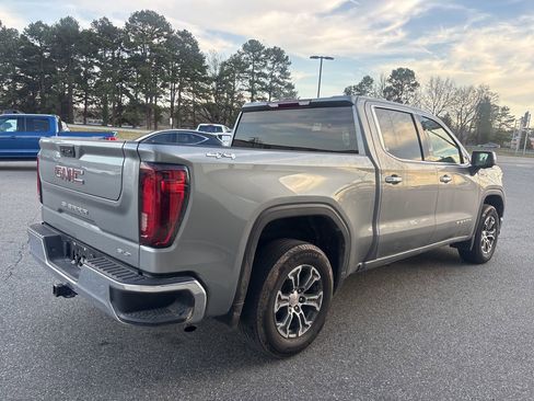 Used 2024 GMC Sierra 1500 SLT image 8