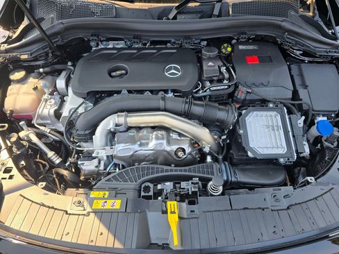 New 2026 Mercedes-Benz GLA 250 4MATIC image 11