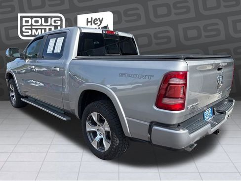Used 2020 RAM 1500 Laramie AWD/4WD image 3
