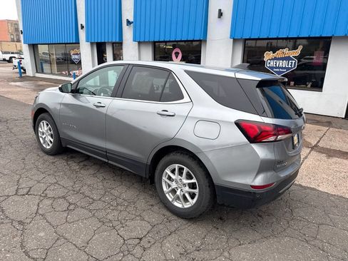 Used 2024 Chevrolet Equinox LT AWD/4WD image 13