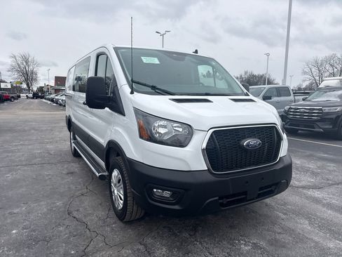 Used 2024 Ford Transit 250 Low Roof w/ Exterior Upgrade Package image 4
