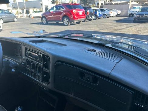 Used 1993 Saab 900 S FWD image 28