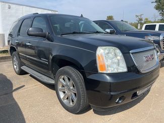 Used 2012 GMC Yukon Denali image 1
