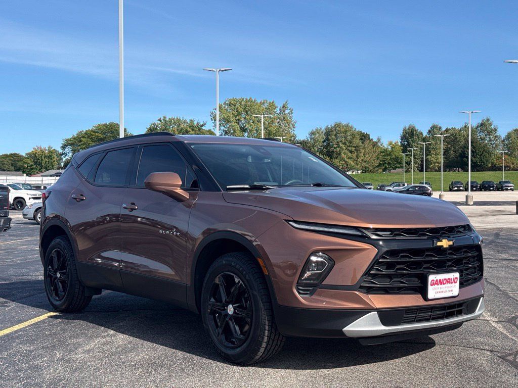 Certified 2023 Chevrolet Blazer LT w/ Convenience Package AWD/4WD image 1