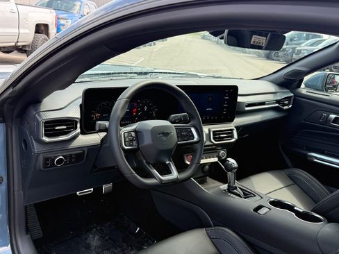 New 2025 Ford Mustang Premium image 4