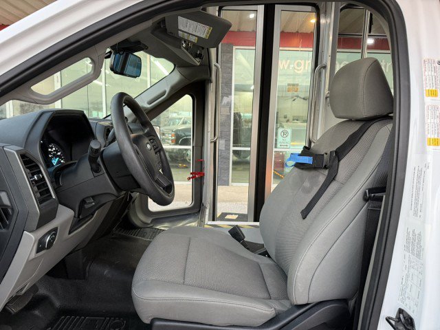 Used 2021 Ford F550 2WD Regular Cab Super Duty image 9