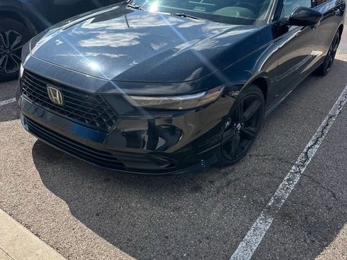 Used 2023 Honda Accord Sport image 1