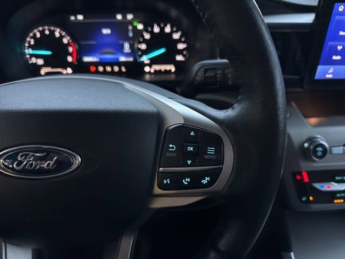 Certified 2023 Ford Explorer XLT w/ Equipment Group 202A image 30