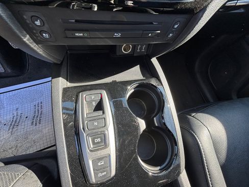 Used 2016 Honda Pilot Elite image 12