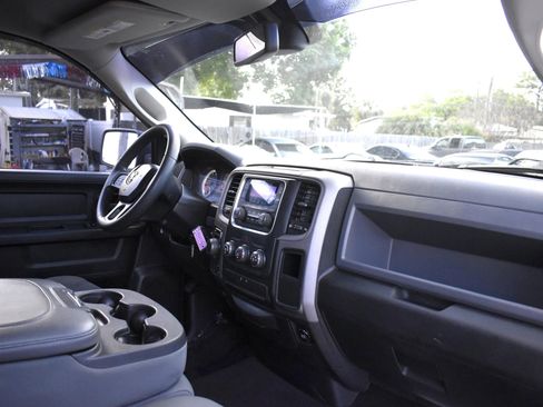Used 2014 RAM 1500 Express image 15