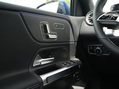 Certified 2026 Mercedes-Benz GLB 250 4MATIC image 24