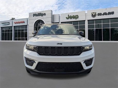 New 2025 Jeep Grand Cherokee Limited image 10