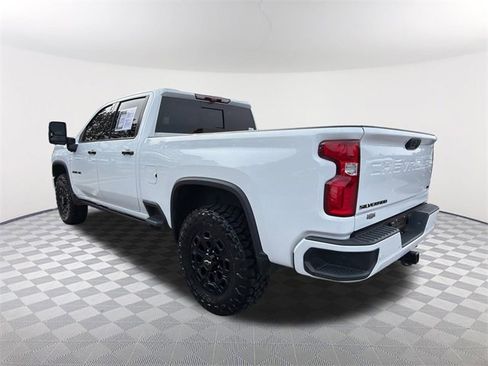 Used 2024 Chevrolet Silverado 2500 LTZ w/ LTZ Plus Package image 7