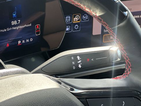 Used 2024 Chevrolet Equinox EV RS w/ Active Safety Package 3 image 30