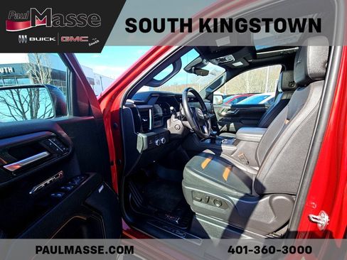Used 2023 GMC Sierra 1500 AT4 w/ Technology Package AWD/4WD image 15