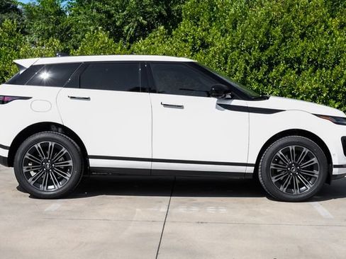 New 2026 Land Rover Range Rover Evoque S AWD/4WD image 10