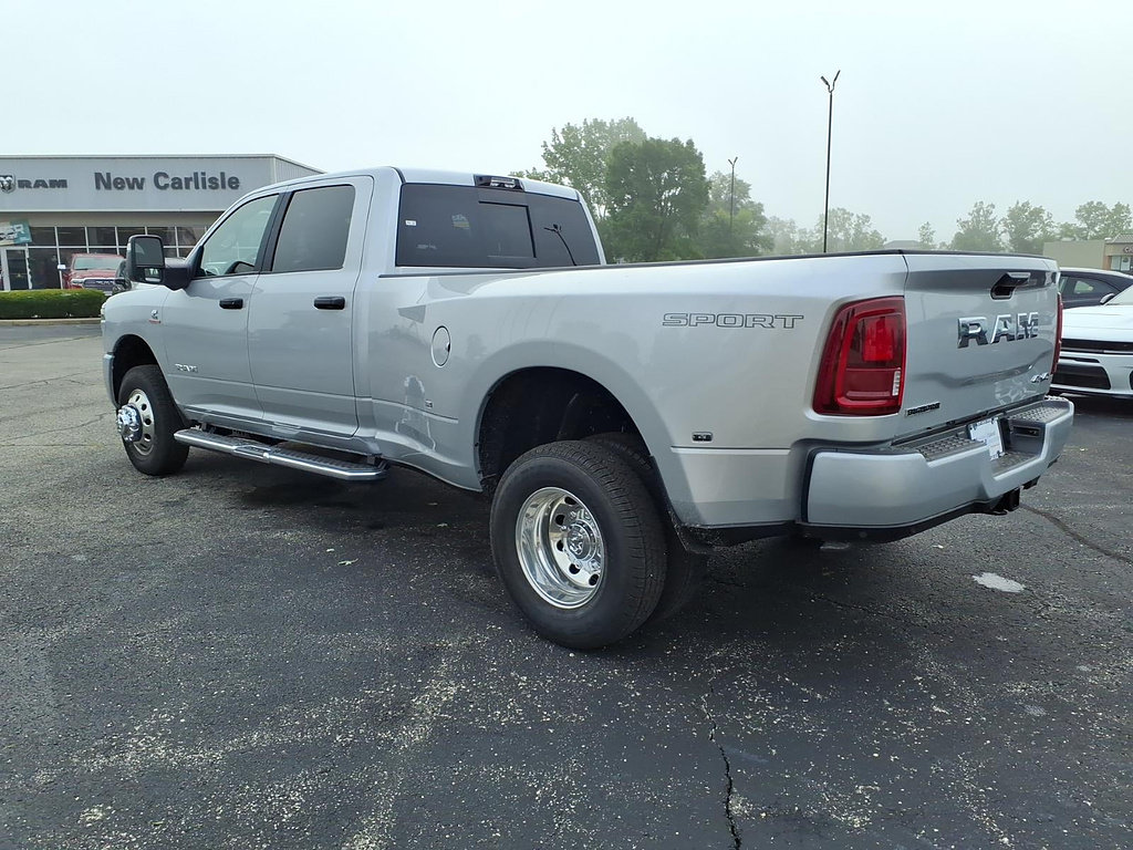 New 2027 RAM 3500 Big Horn AWD/4WD image 5