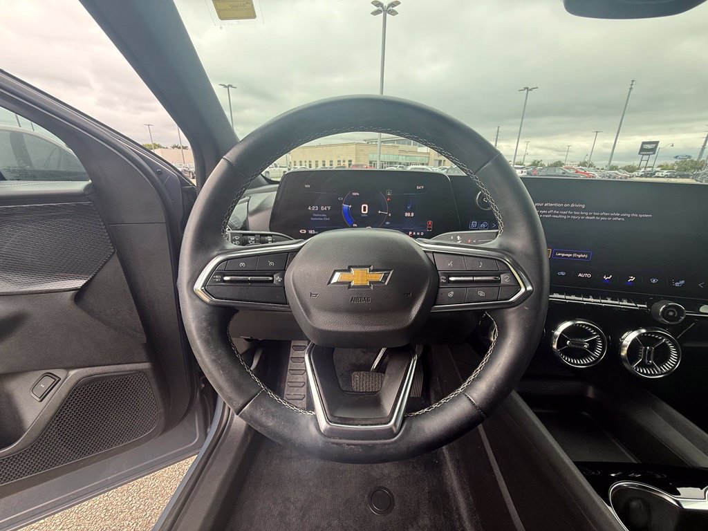 Used 2024 Chevrolet Blazer EV LT AWD/4WD image 19