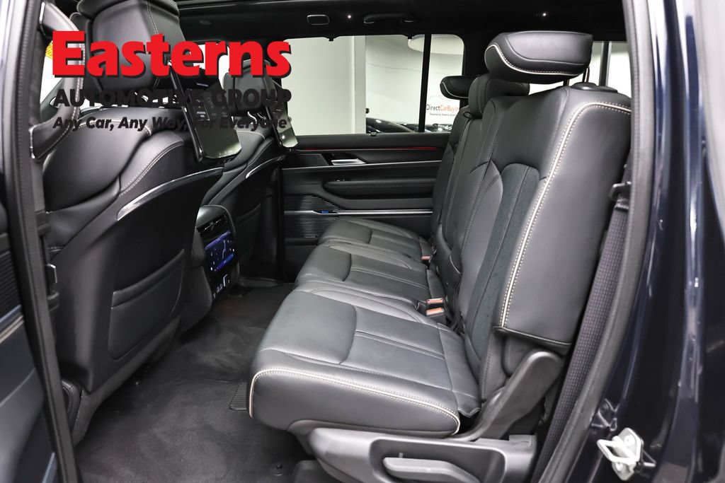 Used 2025 Jeep Grand Wagoneer Series II Obsidian w/ Quick Order Packagew 28T AWD/4WD image 27