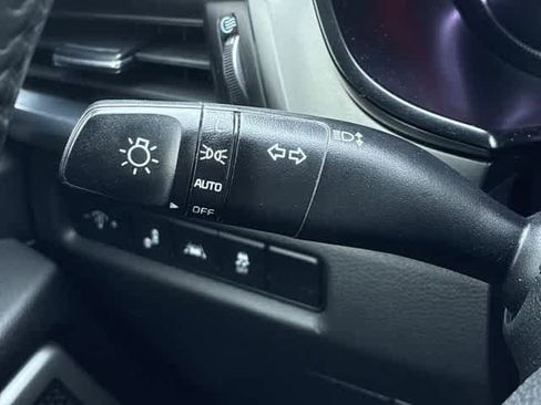 Used 2022 Kia Telluride LX AWD/4WD image 27
