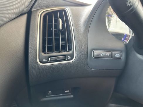 Used 2016 INFINITI Q50 3.0t Premium image 39