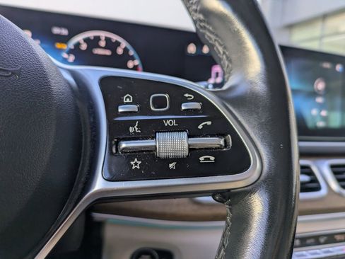 Used 2023 Mercedes-Benz GLS 450 GLS 450 image 32