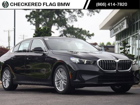 Certified 2024 BMW 530i xDrive w/ Premium Package image 1