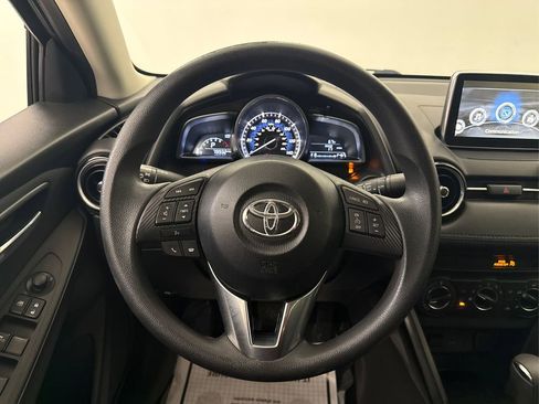 Used 2017 Toyota Yaris iA image 29