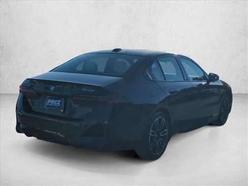 Certified 2026 BMW 550e xDrive AWD/4WD image 5