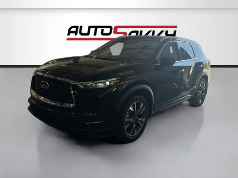 Used 2025 INFINITI QX60 Luxe FWD image 3