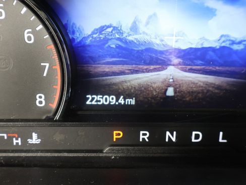 Used 2023 Ford Explorer ST-Line w/ Class IV Trailer Tow Package image 44