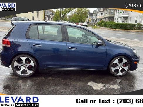 Used 2013 Volkswagen Golf 4-Door FWD image 8