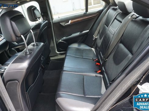 Used 2012 Mercedes-Benz C 300 4MATIC Sedan image 19