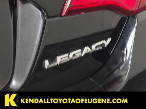 Used 2019 Subaru Legacy 2.5i Premium AWD/4WD image 11