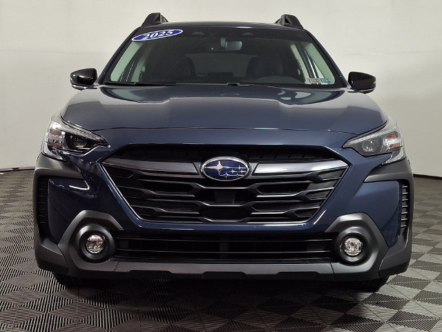Used 2025 Subaru Outback Premium AWD/4WD image 5